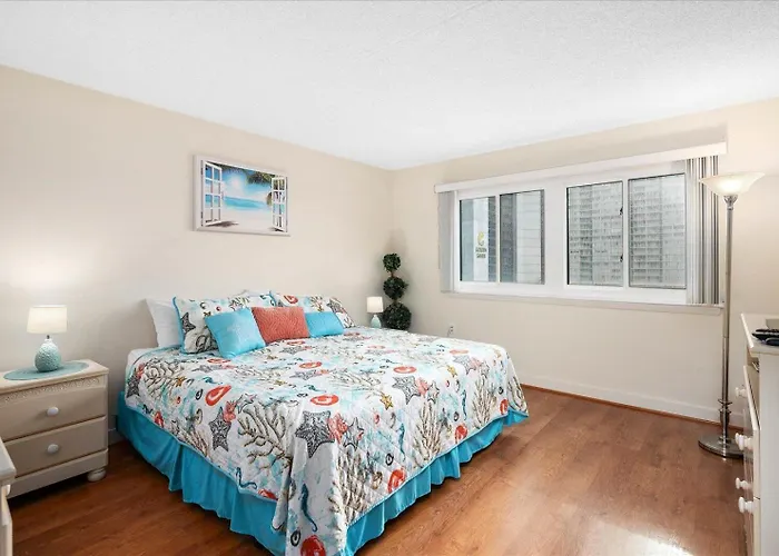 Holiday home Capri-3 Bed/2 Bath Bay Unit With Indoor Pool! Ocean City