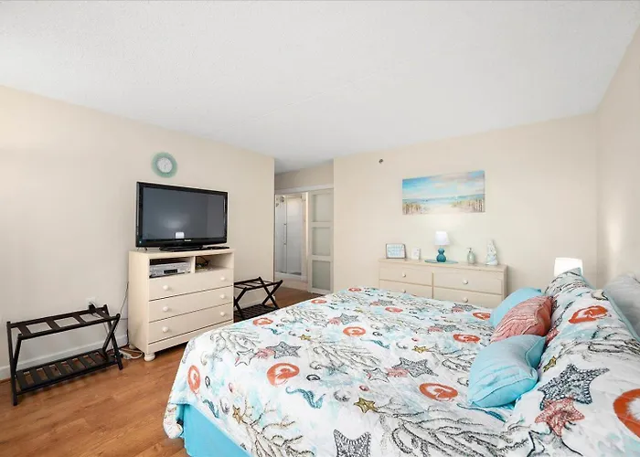 Capri-3 Bed/2 Bath Bay Unit With Indoor Pool! Holiday home Ocean City