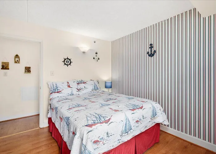 Holiday home Capri-3 Bed/2 Bath Bay Unit With Indoor Pool! Ocean City
