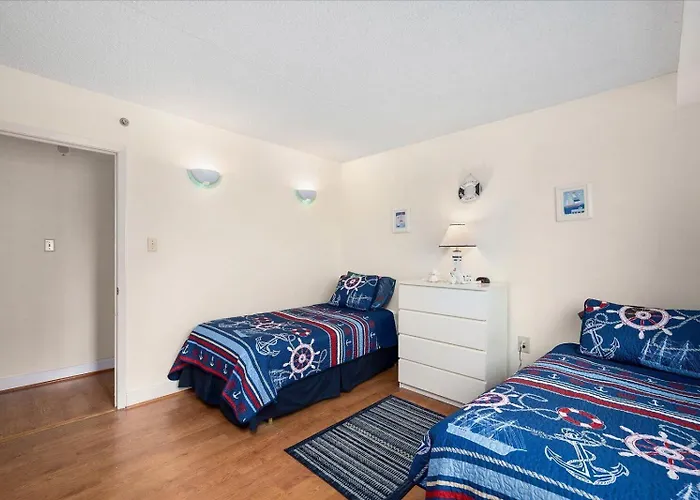Capri-3 Bed/2 Bath Bay Unit With Indoor Pool! * Ocean City